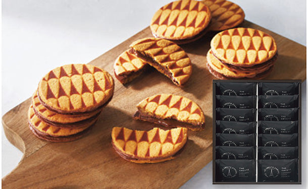 ザ・スウィーツ　キャラメルサンドクッキー」14個×5箱の通販｜Kuradashiでフードロス・食品ロス削減！