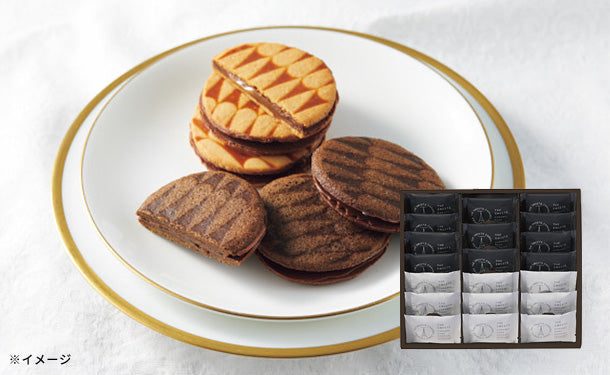 ザ・スウィーツ　キャラメルサンドクッキー　オリジナル＆コーヒー（SOCS20）」20個入×4箱の通販｜Kuradashiでフードロス・食品ロス削減！