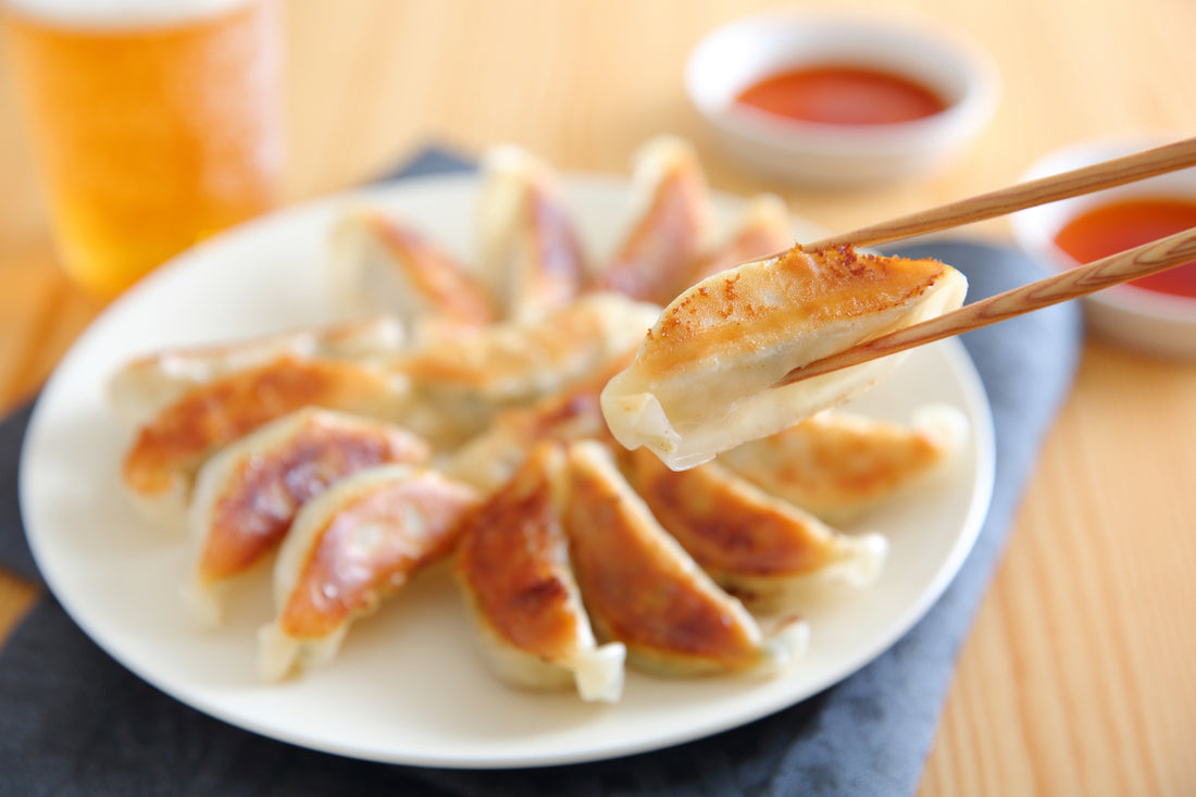 餃子の人気レシピとは?定番の具やアレンジ方法などわかりやすく解説 | くらだしマガジン