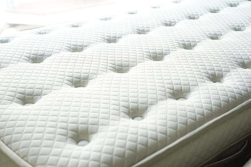 高反発マットレスおすすめ人気13選を徹底比較【2025年12月】腰回りの負担を抱える方へ解説！