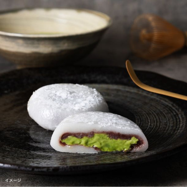 八天堂「とろけるクリーム大福 つぶあん抹茶」