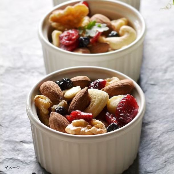 大人女子ナッツ＆ベリー」270gのお得通販｜Kuradashi(クラダシ)で