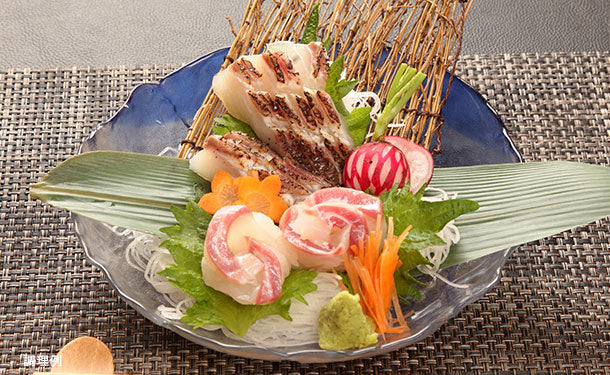 沼津産「マダイ刺身」約130gのお得通販｜Kuradashi(クラダシ)で