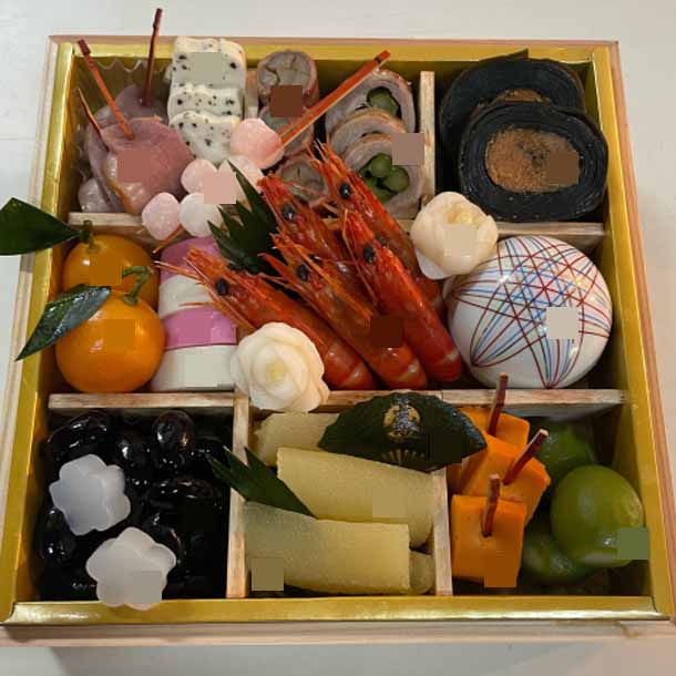 おせちサンプル(４段重)→205㍉✕205㍉✕90㍉ 2025おせち「味百華 四段重」のお得通販｜Kuradashi(クラダシ)で