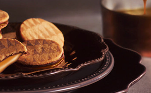 「ザ・スウィーツ キャラメルサンドクッキー」14個×5箱