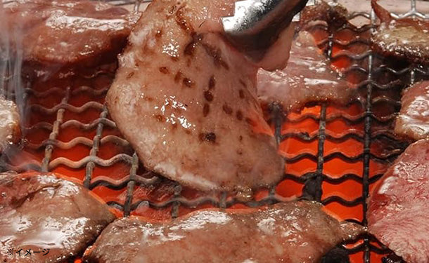 「豚タンスライス（成形肉）」500g×1パック