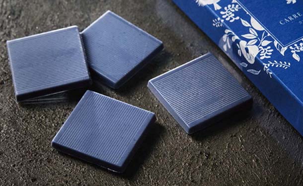 「幸せを呼ぶ青いチョコレートCARRE DE BLUEミニ」4枚×2箱 10セット